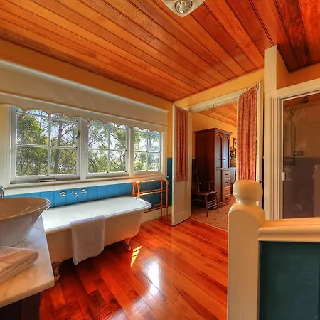 Island View Spa Cottage Smithton Exterior photo